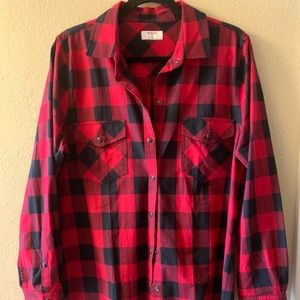 Untuck It plaid button down shirt